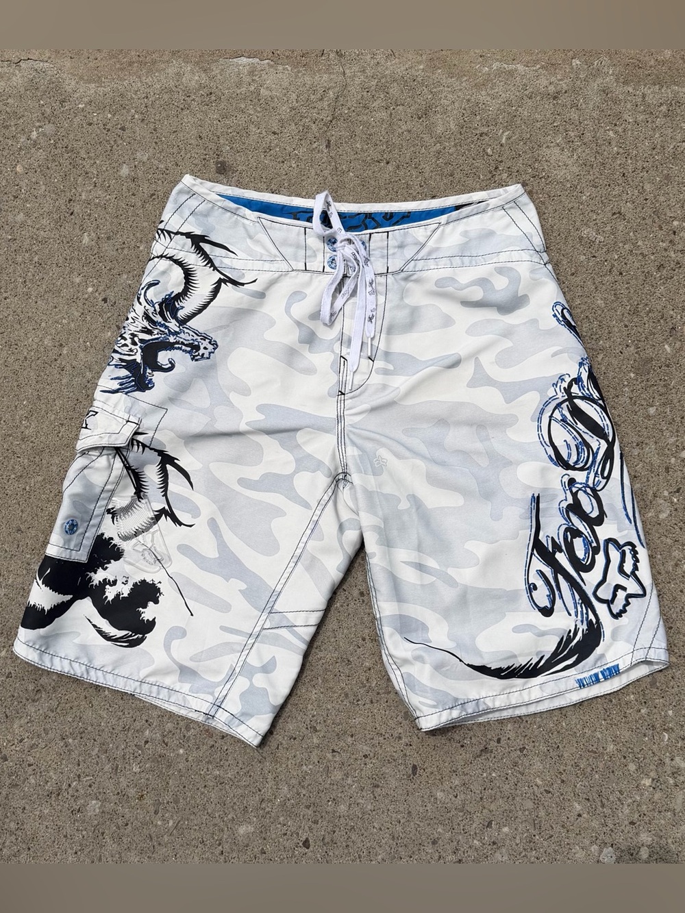 Vintage Y2K fox Boardshort mma affliction style camo boardies